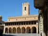 il-palazzo-comunale-di-offida-sede-anche-del-teatro-storico-serpente-aureo